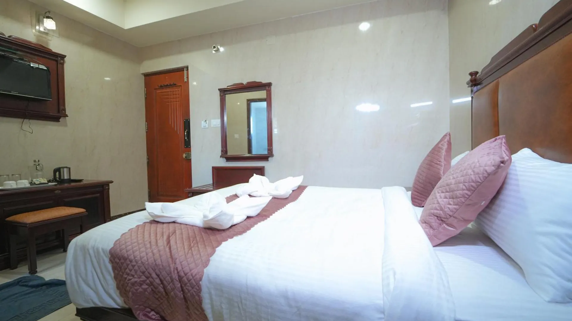 Hotel Mazus Urban Express Mysore